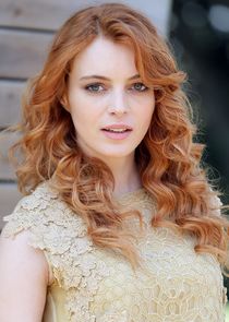 Miriam Dalmazio
as Beatrice d'Este