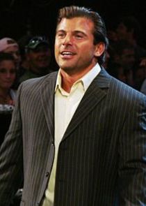 Matthew Kaye
as Matt Striker
