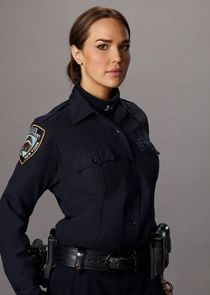 Arielle Kebbel
as Amelia Grace Sachs