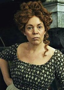 Olivia Colman
as Madame Thénardier