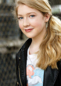 Violet Young
as Young Beth