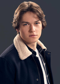 Jack Martin
as Josh Harris