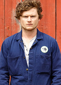 Nathan Dales
as Daryl