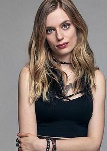 Anja Savcic
as Claire Wilkes