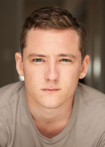 Lewis Pullman
as Calvin Evans