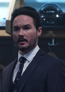 Ryan McDonell
as Mark Michaels