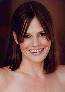 Suzanne Cryer
as Gracie DuBois