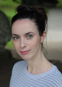 Kate O'Flynn
as DC Emma Lancing