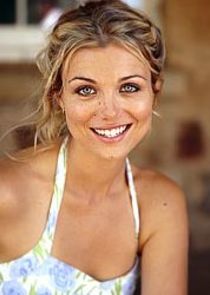 Emily MacLeod
as Joanne