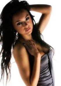 Denise Cobar
as Marilyn