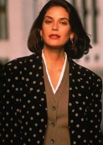 Teri Hatcher
as Lois Lane
