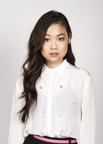 Krista Marie Yu
as Jen