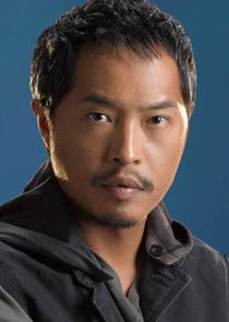 Ken Leung
as Miles Straume