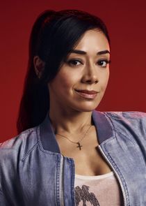 Aimee Garcia
as Ella Lopez