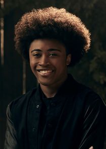 Quincy Fouse
as Milton 