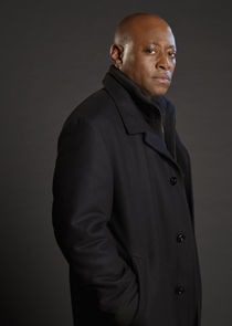 Omar Epps
as Isaac Johnson