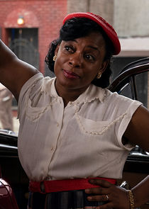 Aunjanue Ellis
as Hippolyta Freeman