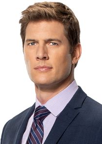 Ryan McPartlin
as Dr. Patrick McKenna