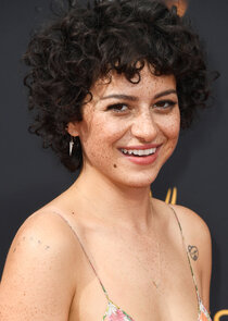 Alia Shawkat
as Maia