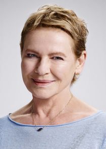 Dianne Wiest
as Dr. Joan Short