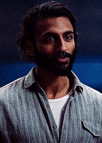 Avi Nash
as Lukas Kyle