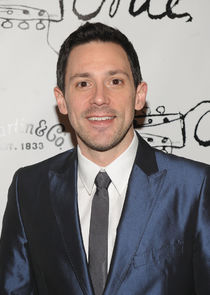 Steve Kazee
as Curtis Ballard
