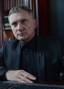 Bernhard Schir
as Paul Authié