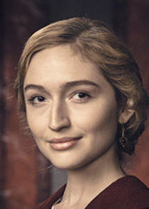 Essa O'Shea
as Clara Biesel