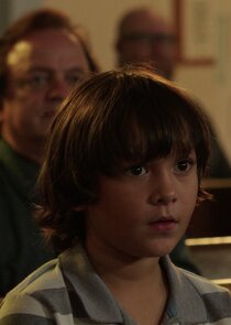 Roxton Garcia
as Thomas Spade