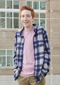 Larry Saperstein
as Big Red