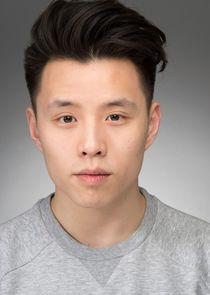 Jeremy Ang Jones
as Arthur