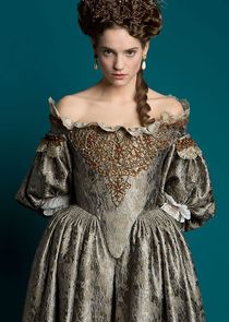 Noémie Schmidt
as Henriette