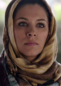 Nicole Chamoun
as Zahra Al-Bayati