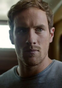 Joel Jackson
as Damien Pascoe