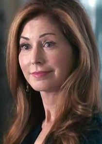 Dana Delany
as Crystal Harris