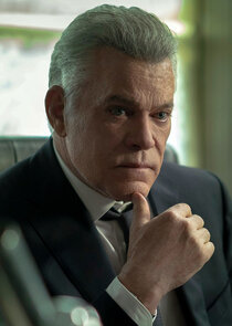 Ray Liotta
as Gordon Evans