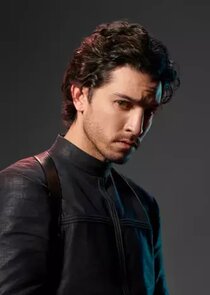 Jamie Ward
as Father Gomez