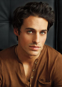 Justin Wilczynski
as Tyler Rorke