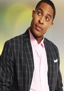 Brandon Bell
as Jake Madsen