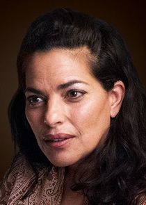 Sarita Choudhury
as Mira Berenson