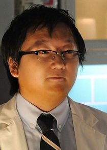 Masi Oka
as Dr. Max Bergman
