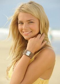Indiana Evans
as Isabel 