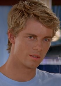 Luke Mitchell
as Will Benjamin