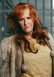 Catherine Tate
as Mammy