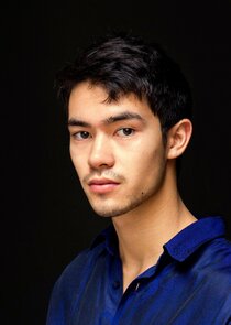 Sky Yang
as Stephen Hickey
