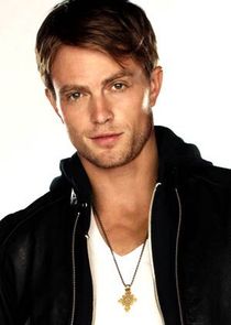 Wilson Bethel
as Wade Kinsella