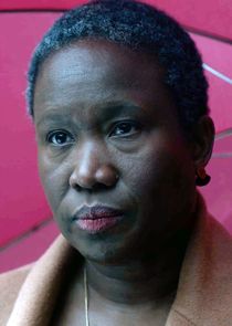 June Carryl
as Dr. Louise Hastings