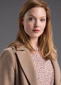 Holliday Grainger
as Robin Venetia Ellacott