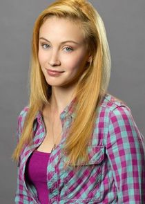 Sarah Gadon
as Georgia Bravin