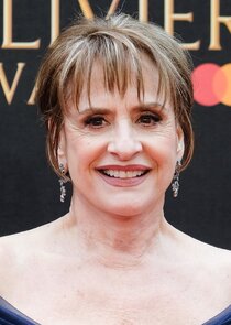 Patti LuPone
as Avis Amberg